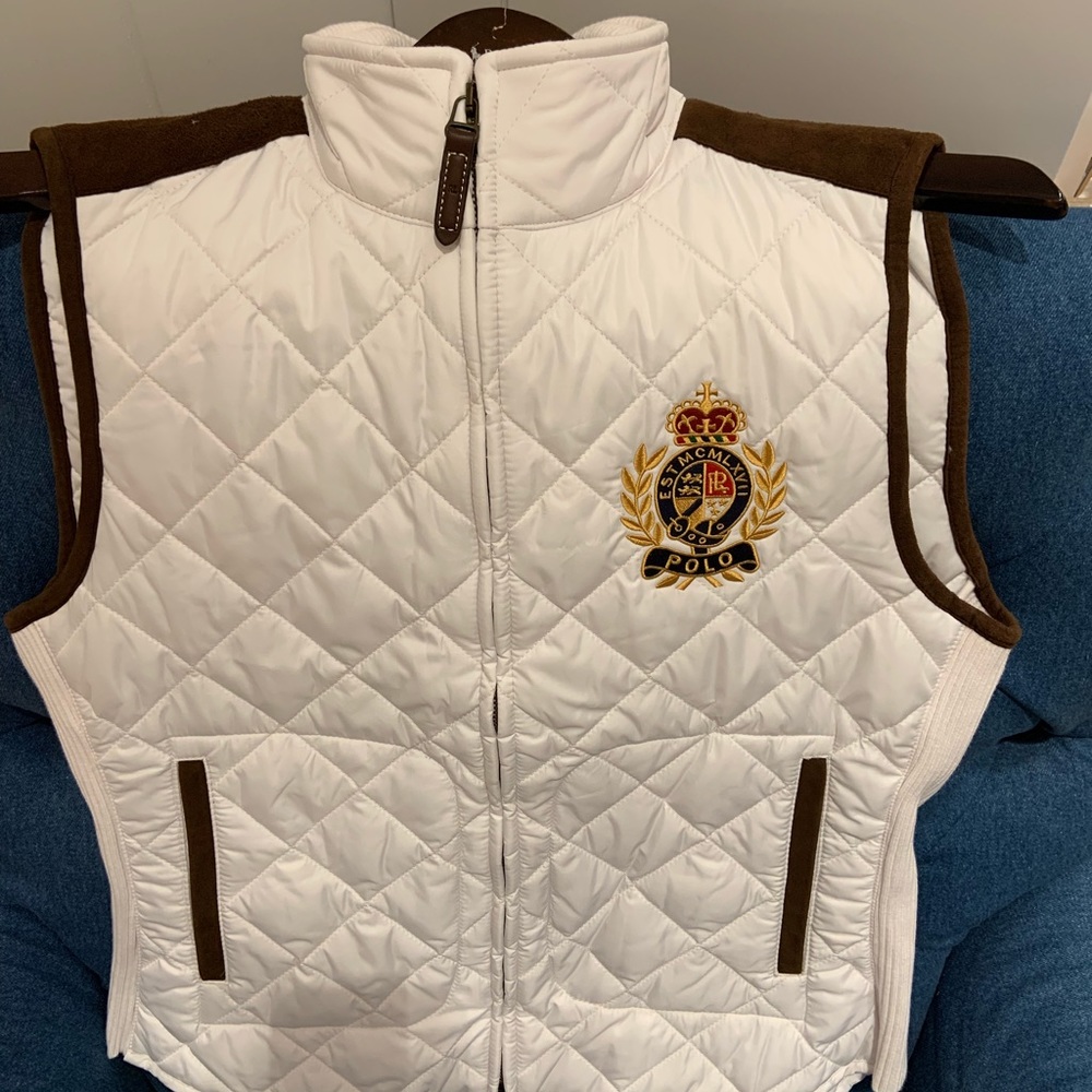 Woman’s Ralph Lauren vest size Medium